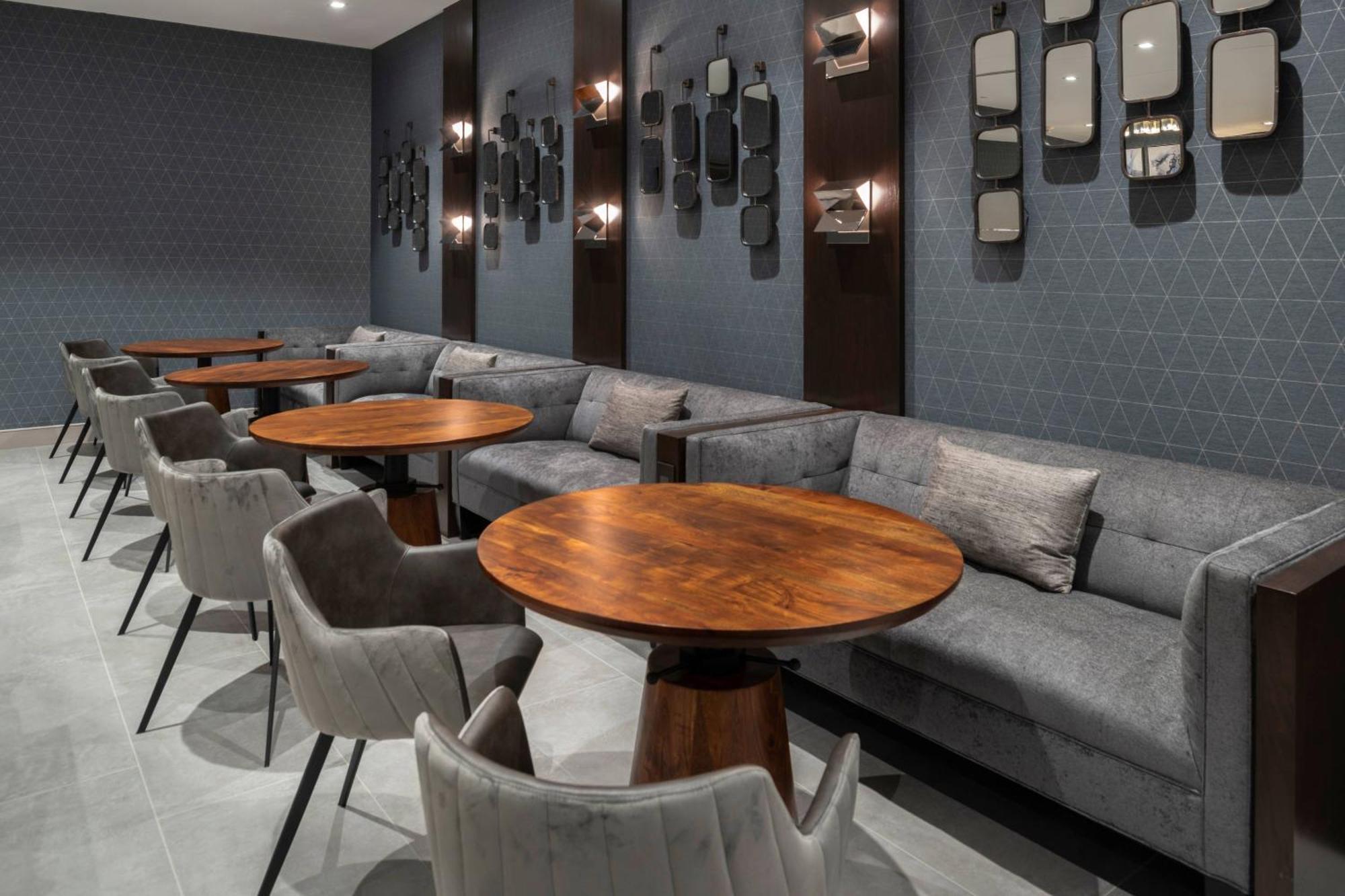 Residence Inn By Marriott Boston Natick Bagian luar foto