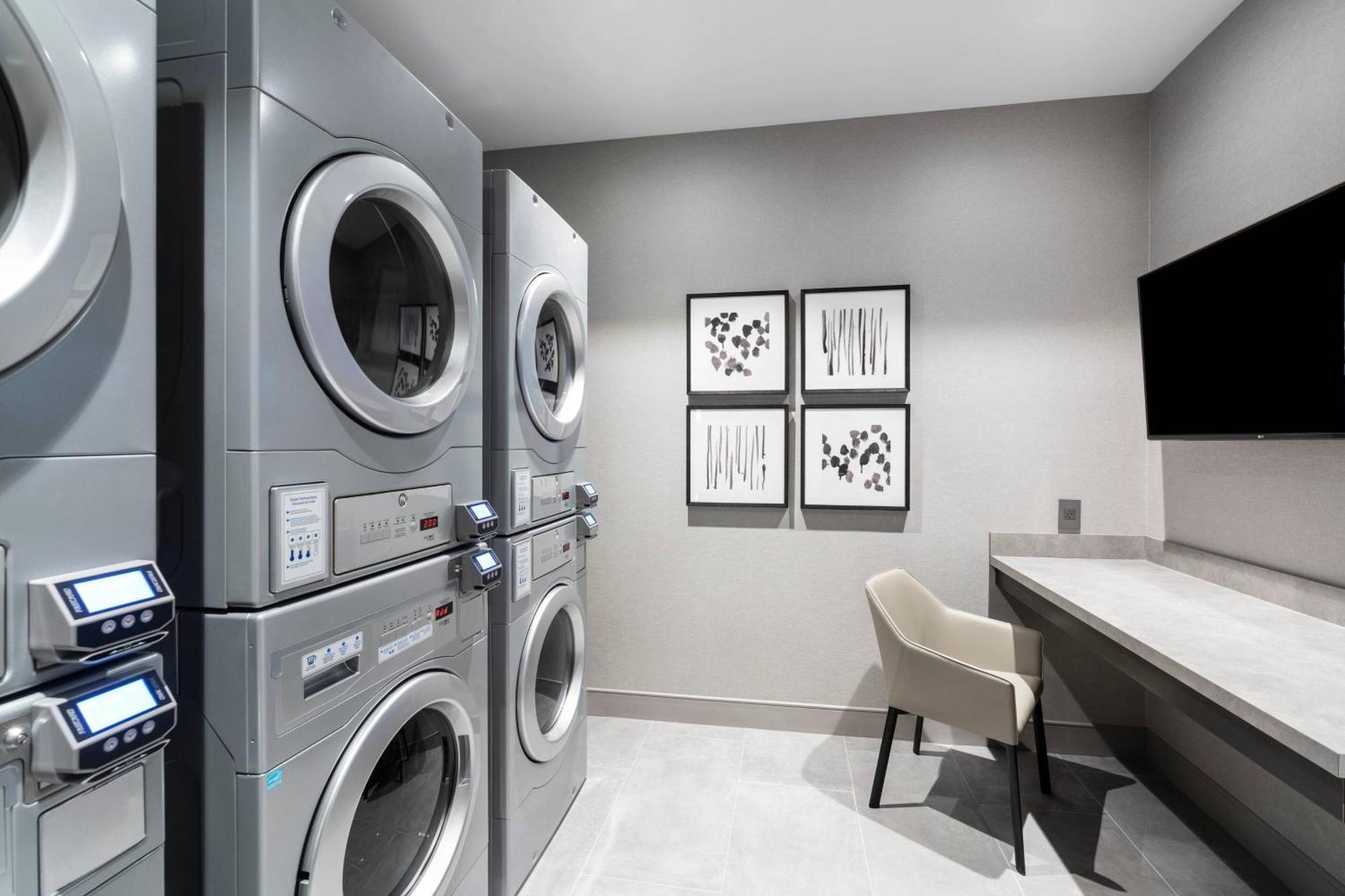 Residence Inn By Marriott Boston Natick Bagian luar foto