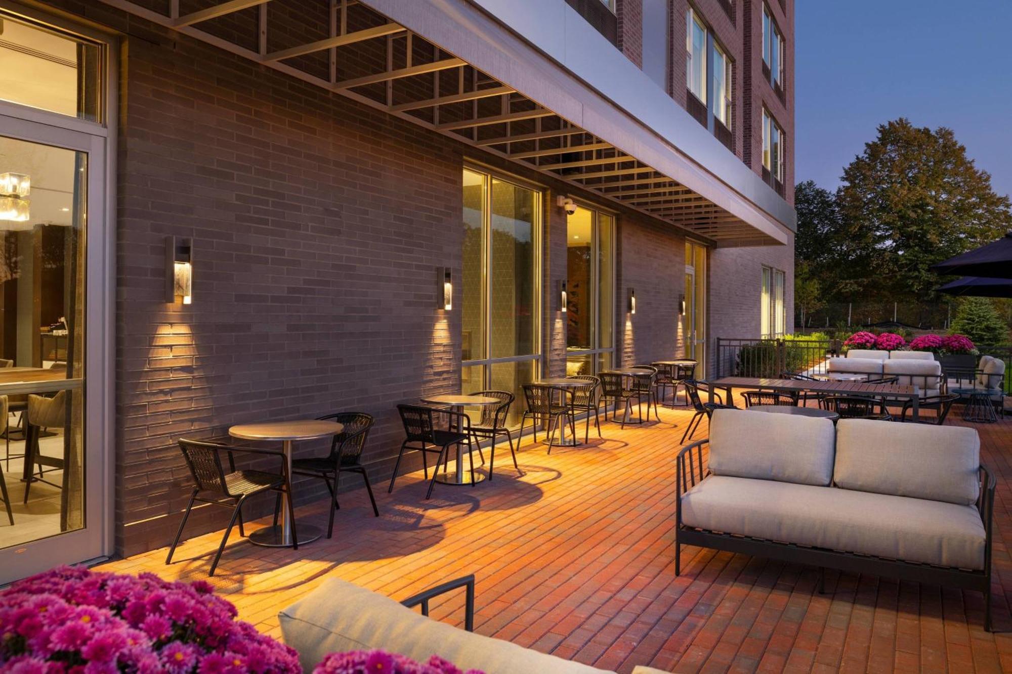 Residence Inn By Marriott Boston Natick Bagian luar foto